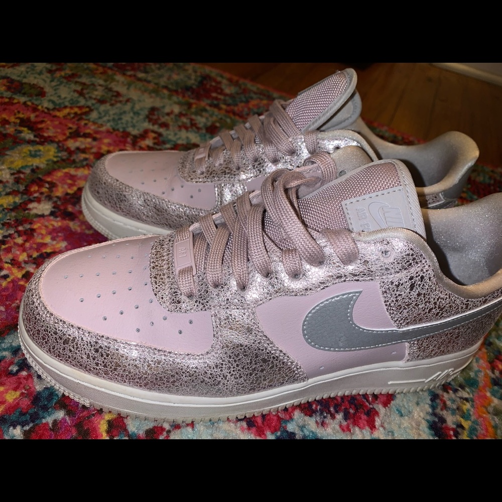 Nike women’s Air Force I